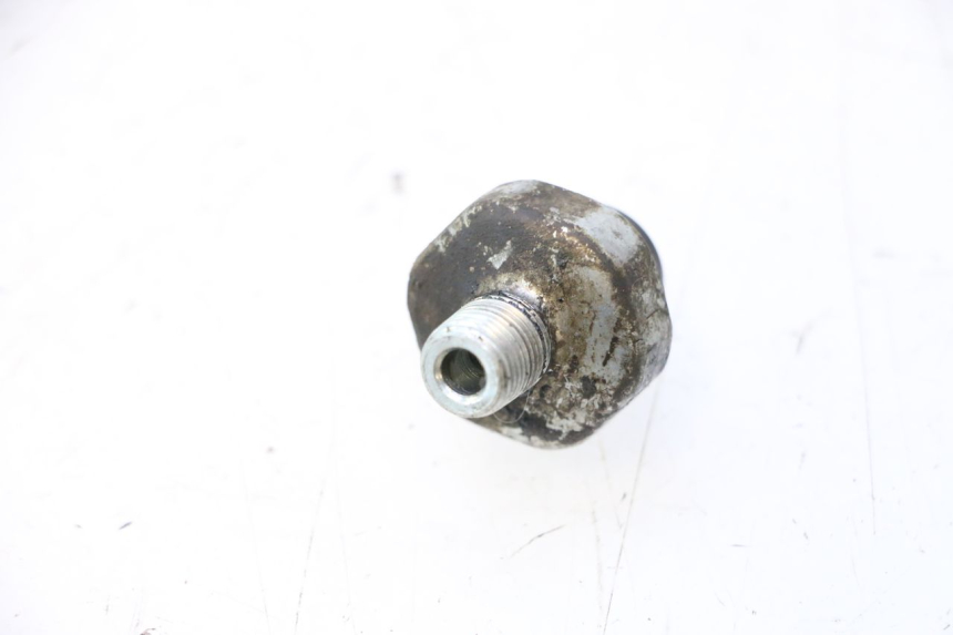 photo de OIL PRESSURE SENSOR HONDA XRV AFRICA TWIN 750 (1990 - 1992) - Component detail