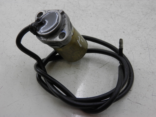 photo de OIL PRESSURE SENSOR YAMAHA FJR 1300 (2004 - 2005) - Main view