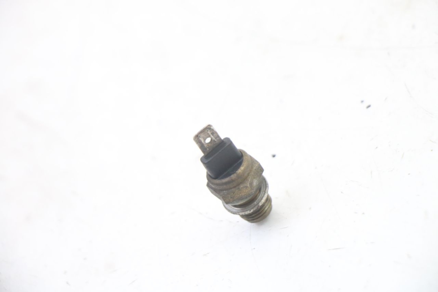 photo de WATER TEMPERATURE SENSOR APRILIA ATLANTIC 125 (2003 - 2009) - Zoom on usage condition