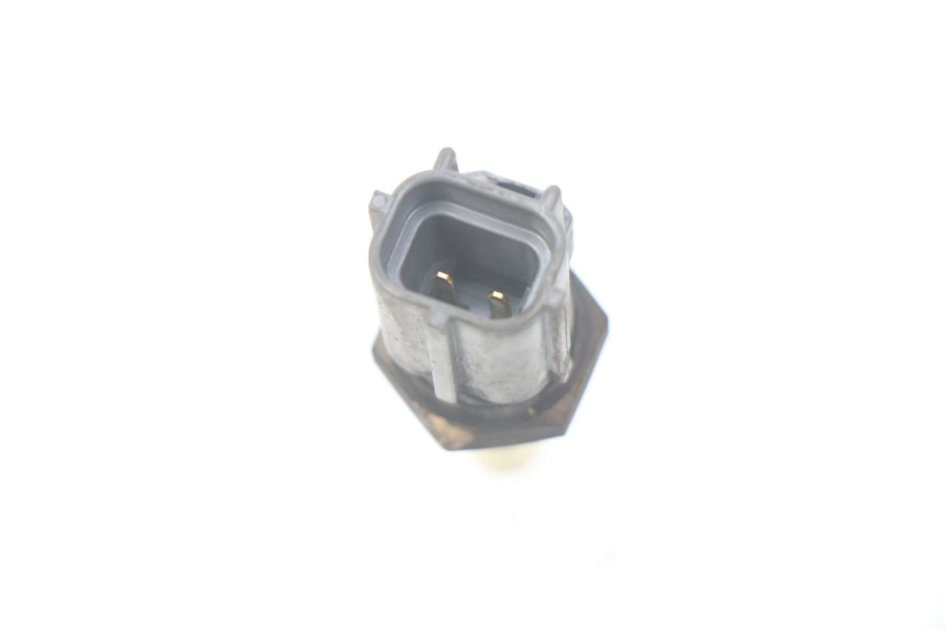 photo de WATER TEMPERATURE SENSOR SUZUKI BURGMAN 125 (2007 - 2014) - Component detail