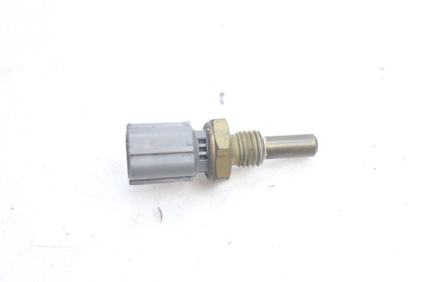 photo de WATER TEMPERATURE SENSOR SUZUKI BURGMAN EXECUTIVE ABS 650 (2006 - 2012) - Component detail