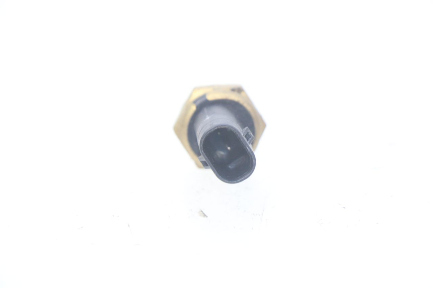 photo de WATER TEMPERATURE SENSOR BMW F GS K81 850 (2018 - 2023) - Zoom on usage condition