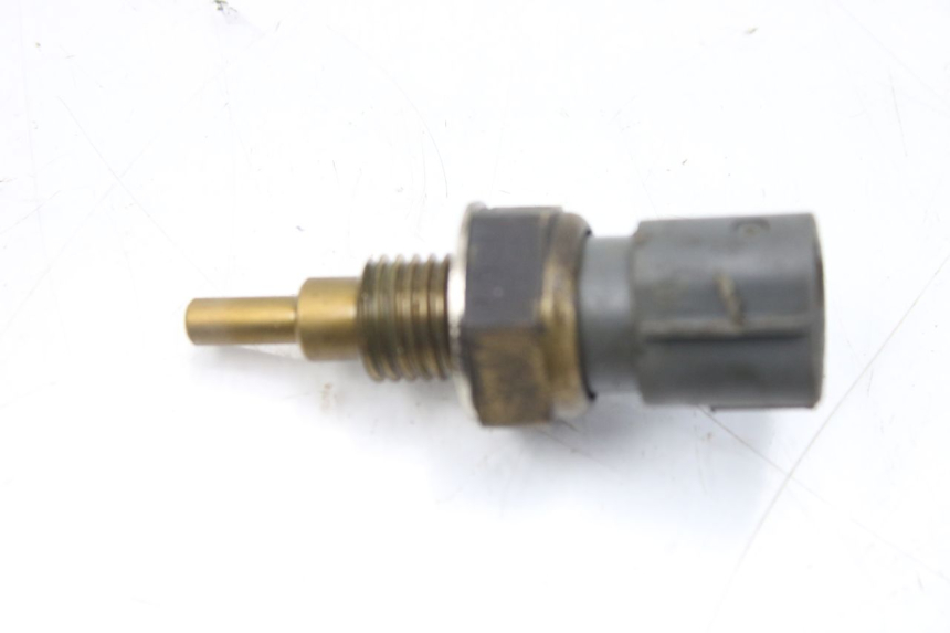 photo de WATER TEMPERATURE SENSOR HONDA FES S-WING SWING ABS 125 (2007 - 2015) - Component detail