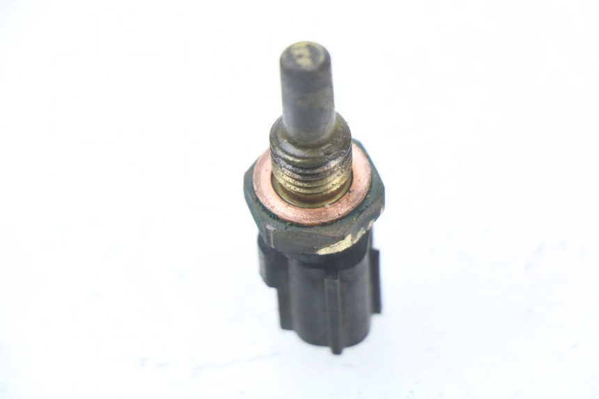 photo de WATER TEMPERATURE SENSOR YAMAHA FJR ABS 1300 (2006 - 2012) - Component detail