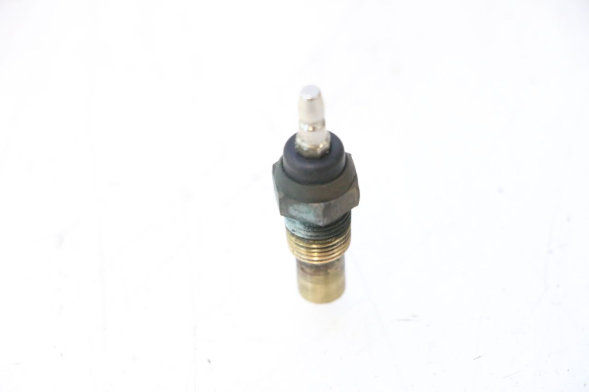 photo de WATER TEMPERATURE SENSOR KAWASAKI GPX F ZX750F 750 (1986 - 1990) - Component detail