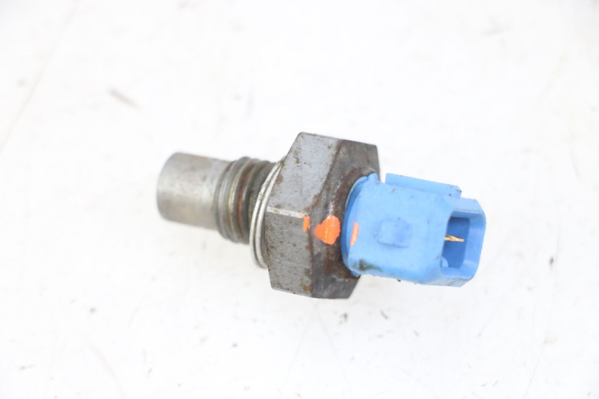 photo de WATER TEMPERATURE SENSOR PIAGGIO MP3 LT 300 (2010 - 2016) - Main view