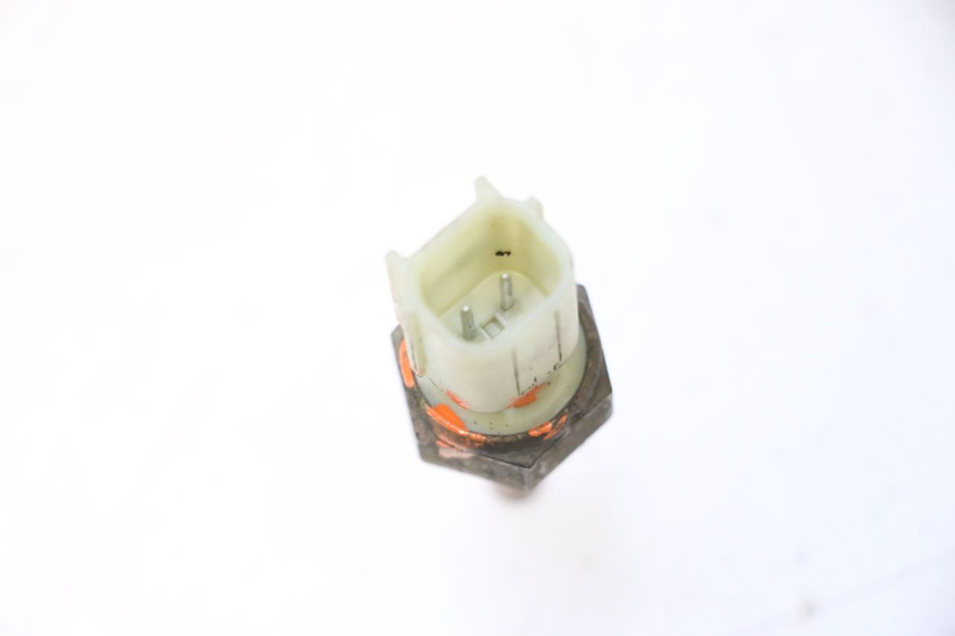 photo de WATER TEMPERATURE SENSOR HONDA PCX (JF57/JF64) 125 (2014 - 2018) - Component detail