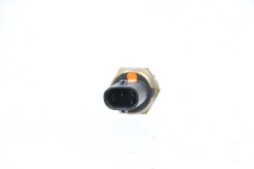 photo de WATER TEMPERATURE SENSOR BMW R GS 1250 (2021 - 2024) - Component detail