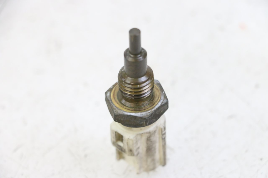 photo de WATER TEMPERATURE SENSOR SUZUKI GSX F GSXF 650 (2007 - 2015) - Component detail