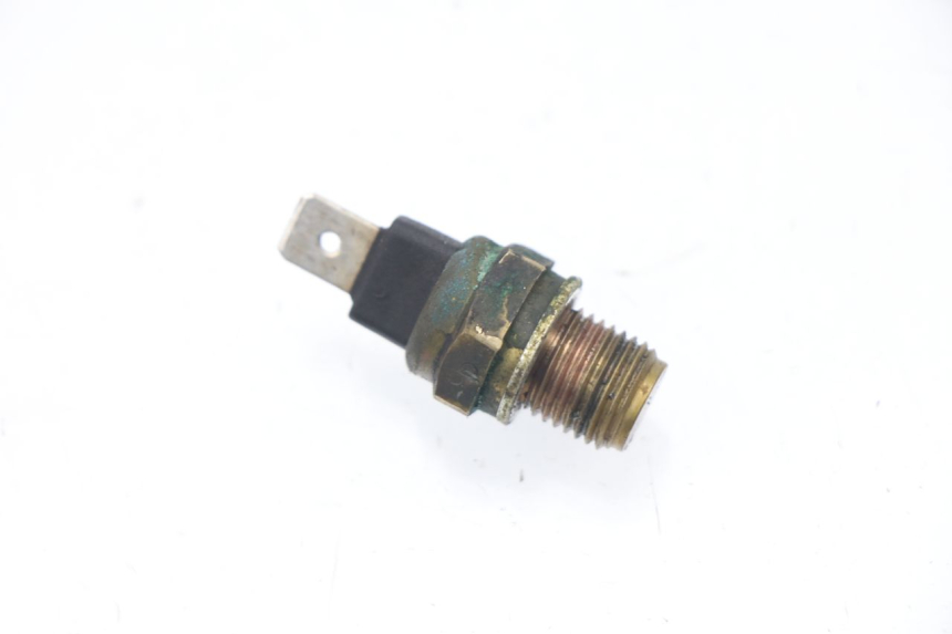 photo de WATER TEMPERATURE SENSOR PIAGGIO X9 EVOLUTION 250 (2003 - 2007) - Main view