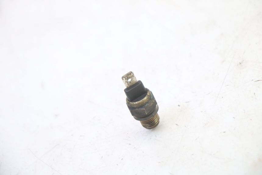 photo de WATER TEMPERATURE SENSOR PIAGGIO X9 EVOLUTION 125 (2003 - 2007) - Component detail