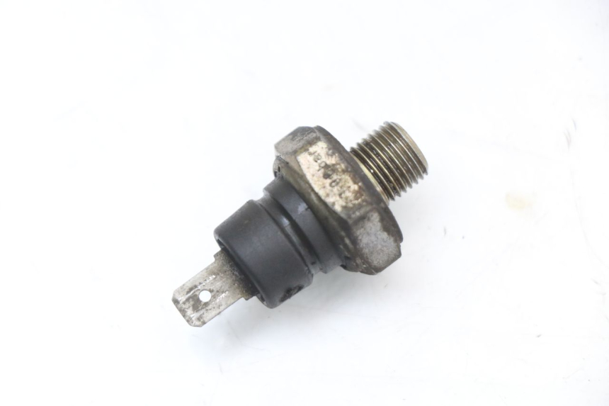 photo de WATER TEMPERATURE SENSOR PIAGGIO X9 125 (2000 - 2003) - Main view