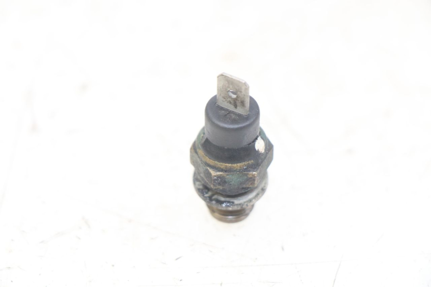 photo de WATER TEMPERATURE SENSOR PIAGGIO XEVO - X EVO 125 (2007 - 2017) - Component detail