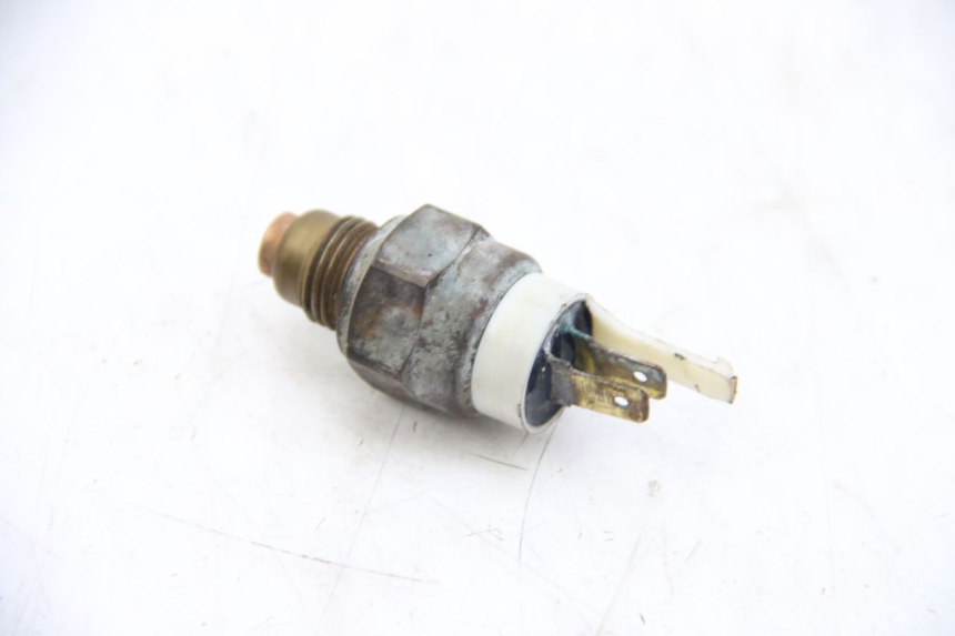 photo de WATER TEMPERATURE SENSOR KAWASAKI ZX-6R ZX6R 600 (1995 - 1997) - Zoom on usage condition