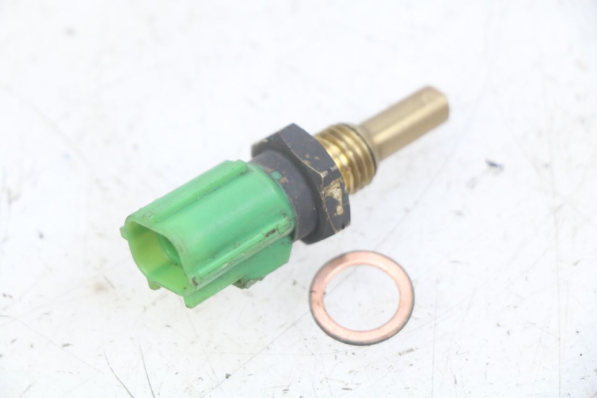 photo de OUTSIDE TEMPERATURE SENSOR SUZUKI BURGMAN 650 (2002 - 2004) - Component detail