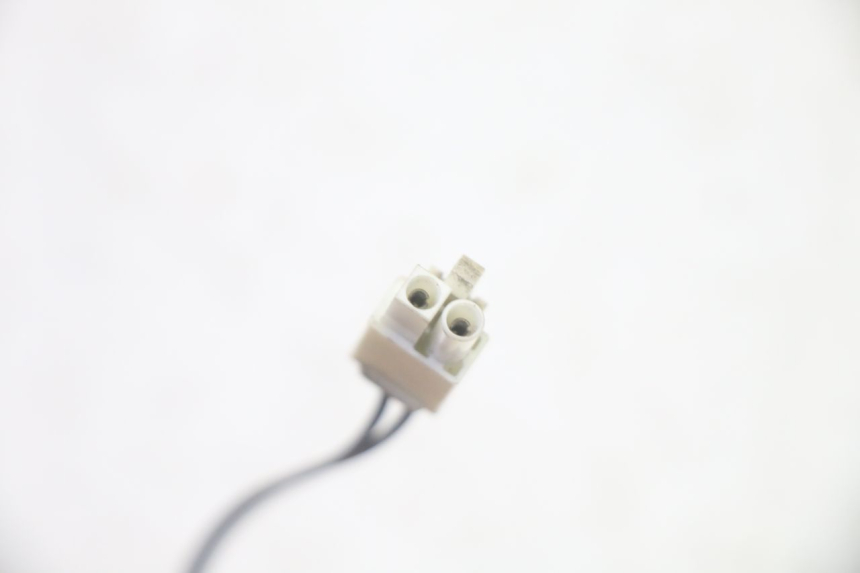 photo de OUTDOOR TEMPERATURE SENSOR PEUGEOT CITYSTAR 50 (2013 - 2017) - Alternative perspective