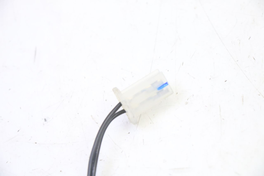 photo de OUTDOOR TEMPERATURE SENSOR PIAGGIO MP3 HPE 310 (2024 - 2025) - Alternative perspective