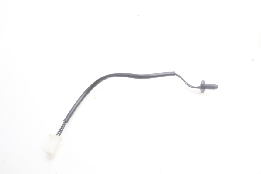 photo de OUTDOOR TEMPERATURE SENSOR PIAGGIO MP3 HPE 530 (2022 - 2026) - Zoom on usage condition