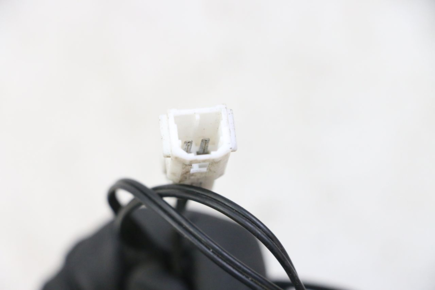 photo de OUTDOOR TEMPERATURE SENSOR PEUGEOT SATELIS 125 (2013 - 2018) - Component detail