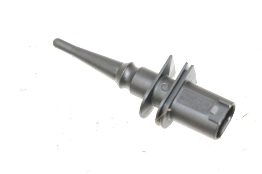 photo de OUTDOOR TEMPERATURE SENSOR BMW R GS 1250 (2021 - 2024) - Zoom on usage condition