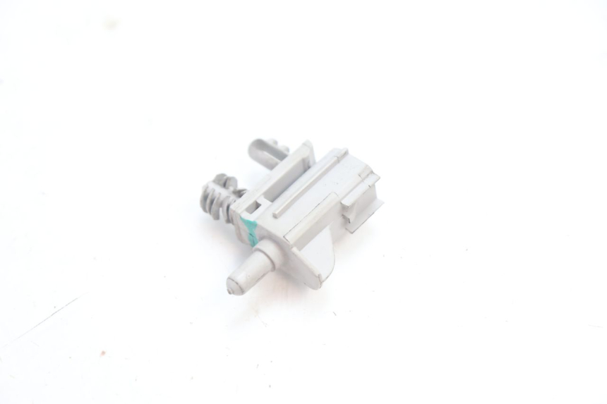 photo de OUTDOOR TEMPERATURE SENSOR HARLEY DAVIDSON ROAD GLIDE FLTRXSE 1920 (2018 - 2022) - Alternative perspective