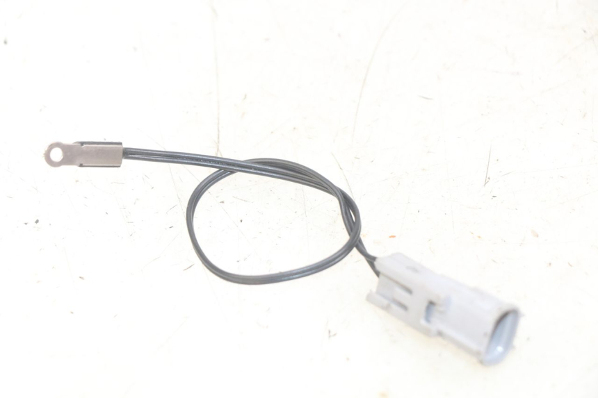 photo de OUTSIDE TEMPERATURE SENSOR YAMAHA X-MAX XMAX 125 (2010 - 2013) - Main view