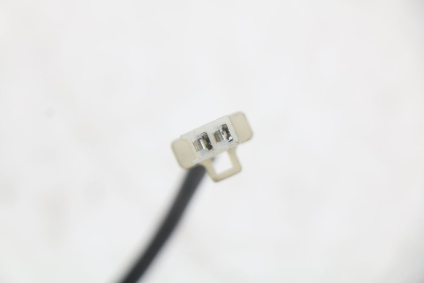 photo de OUTSIDE TEMPERATURE SENSOR PIAGGIO X10 125 (2012 - 2017) - Alternative perspective