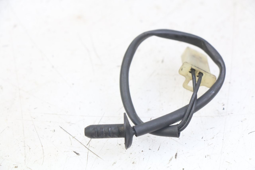 photo de OUTSIDE TEMPERATURE SENSOR PIAGGIO X9 125 (2000 - 2003) - Zoom on usage condition