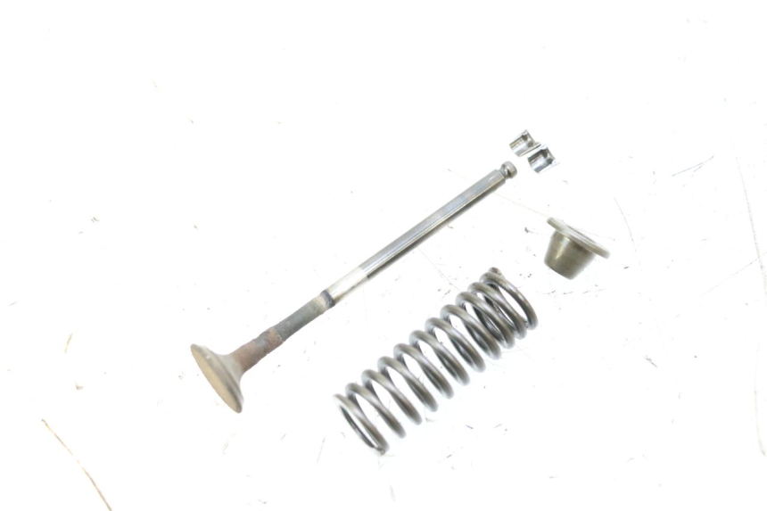 photo de ENGINE VALVE YAMAHA NEOS NEO'S 4T 50 (2008 - 2016) - Fixing points details
