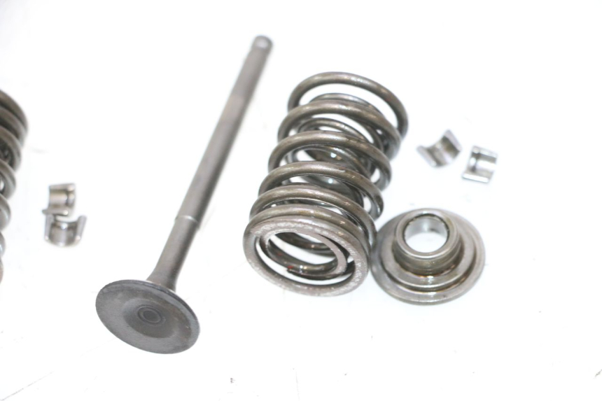 photo de ENGINE VALVE JM MOTORS OLDIES 4T 50 (2010 - 2020) - Product overview