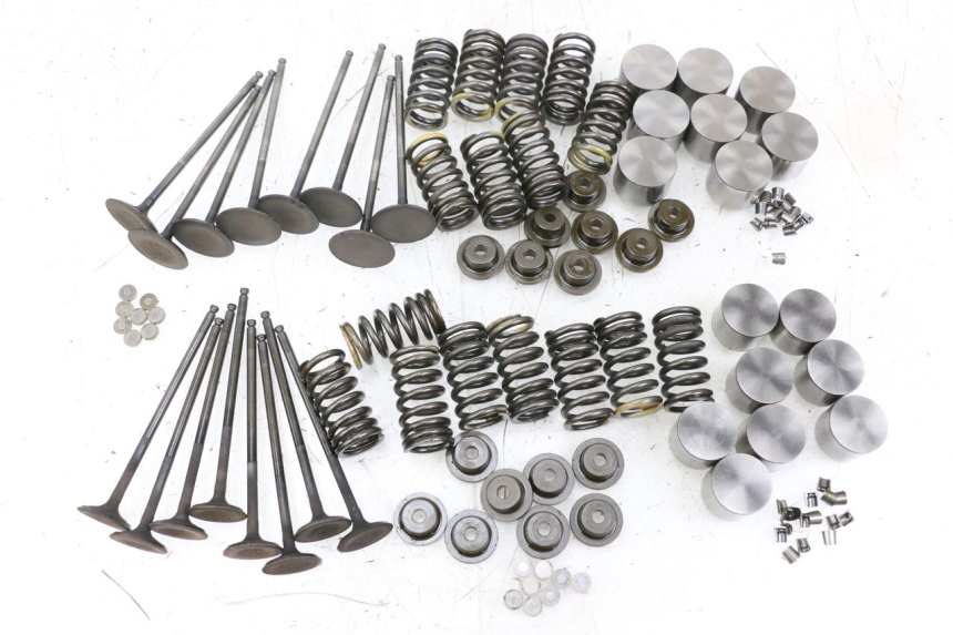 photo de ENGINE VALVE SUZUKI GSR 750 (2011 - 2017) - Main view