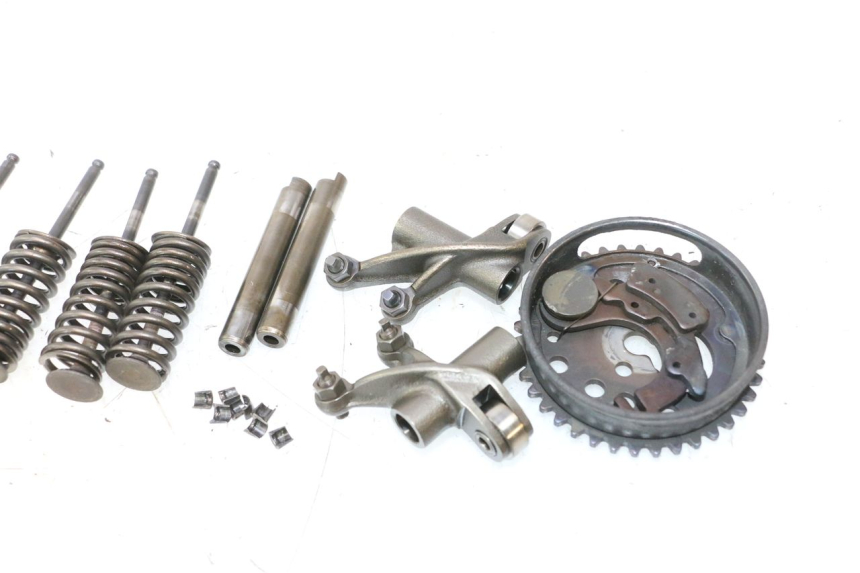 photo de ENGINE VALVE YAMAHA X-MAX XMAX 125 (2010 - 2013) - Zoom on usage condition