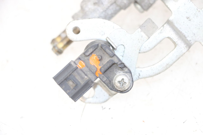 photo de CHOKE YAMAHA XJ6 ABS 600 (2008 - 2016) - Surface and material condition