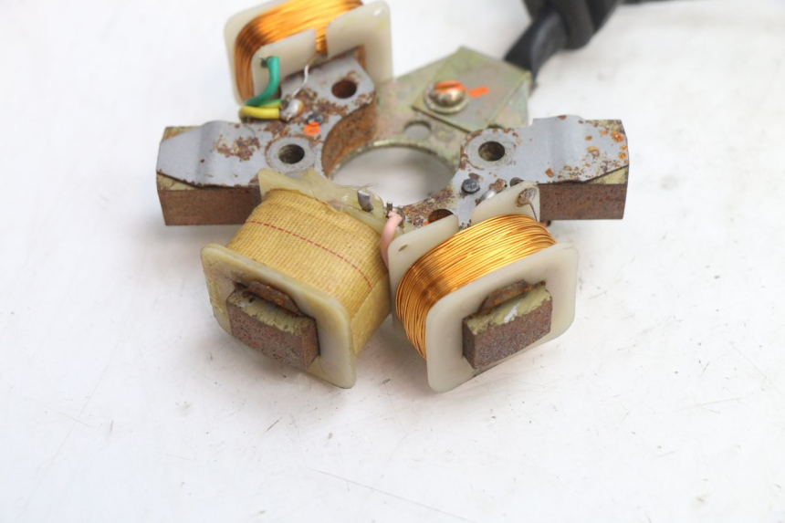 photo de STATOR PEUGEOT 103 SPX CLIP 50 (1989 - 1992) - Component detail