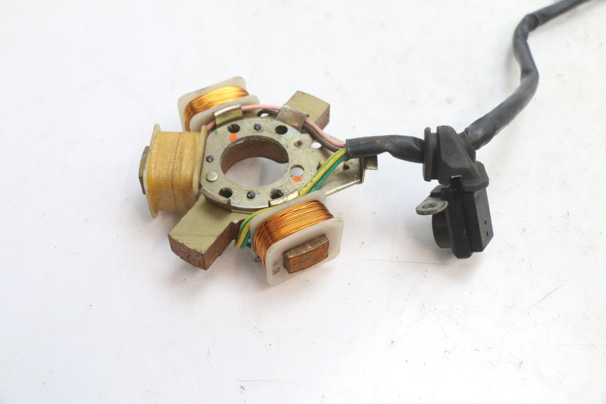 photo de STATOR PEUGEOT 103 SPX CLIP 50 (1989 - 1992) - Product overview