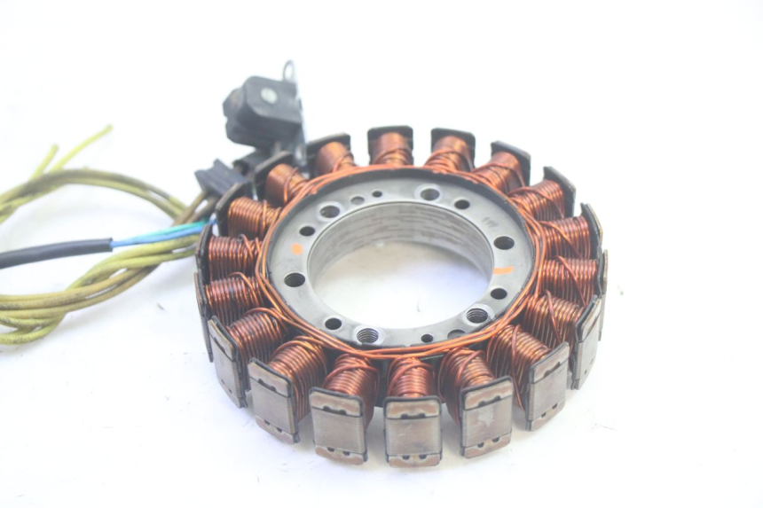 photo de STATOR SUZUKI BURGMAN EXECUTIVE ABS 650 (2006 - 2012) - Component detail