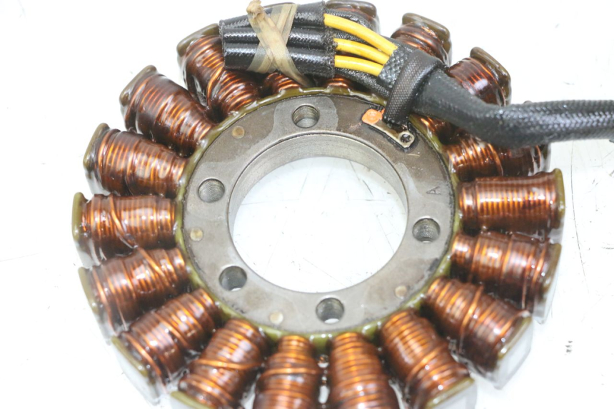 photo de STATOR HONDA CB R 1000 (2018 - 2023) - Fixing points details