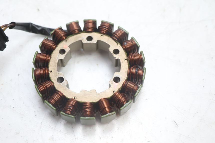 photo de STATOR HONDA FJS SILVER WING SILVERWING 400 (2005 - 2008) - Component detail