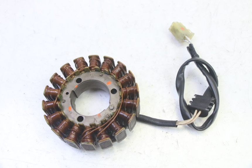 photo de STATOR YAMAHA FZ6 N FAZER 600 (2004 - 2006) - Zoom on usage condition