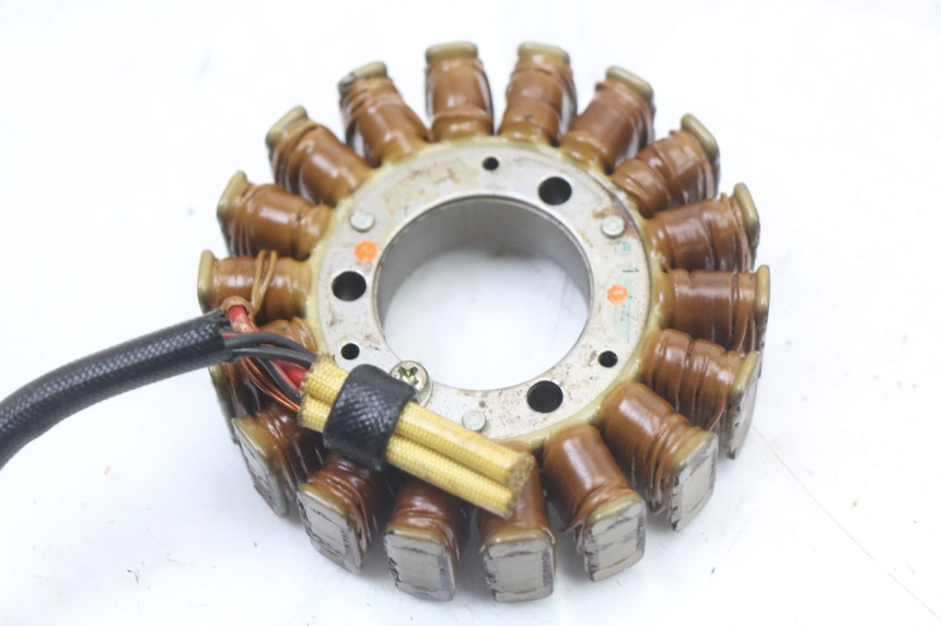 photo de STATOR KAWASAKI ZR7 ZR-7 S 750 (1999 - 2004) - Alternative perspective