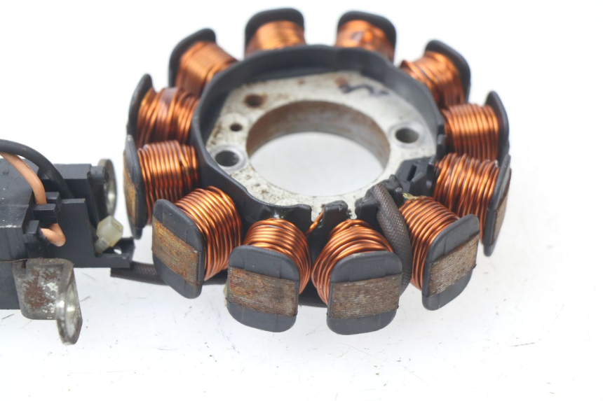 photo de STATOR PIAGGIO LIBERTY 4T 50 (2009 - 2015) - Alternative perspective