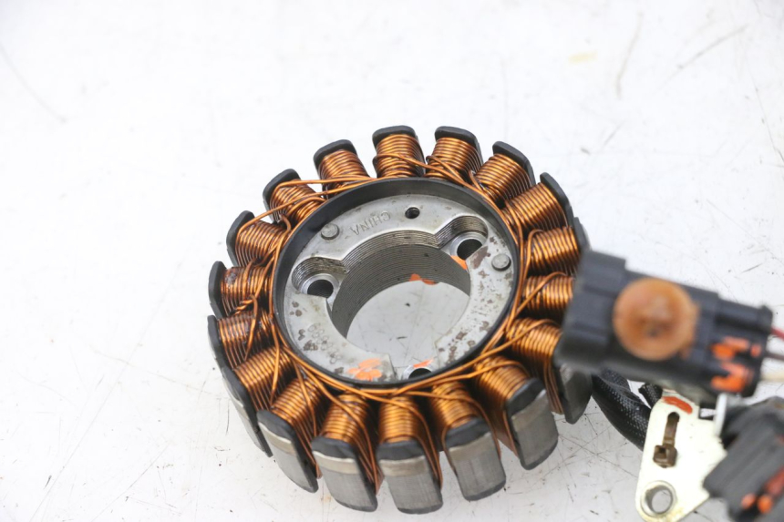photo de STATOR PIAGGIO MP3 LT 300 (2010 - 2016) - Component detail
