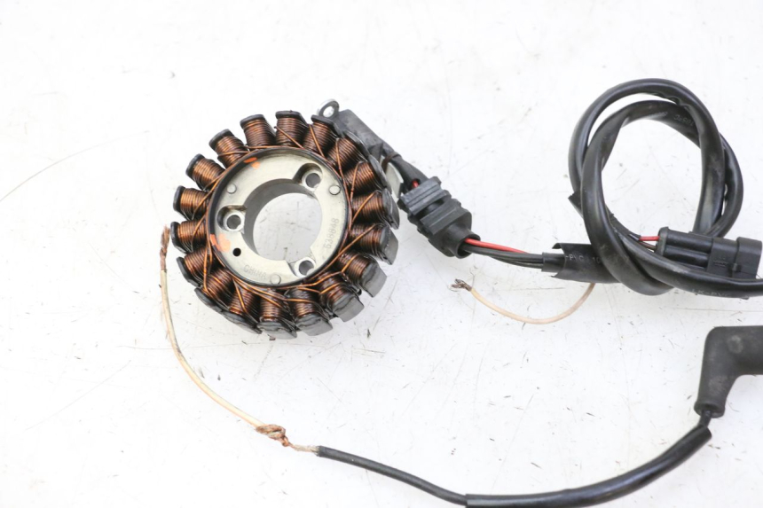 photo de STATOR PIAGGIO MP3 RL 250 (2006 - 2010) - Component zoom