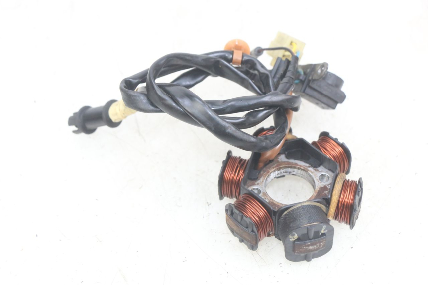 photo de STATOR PEUGEOT SPEEDFIGHT LC 50 (1996 - 2002) - Zoom on usage condition