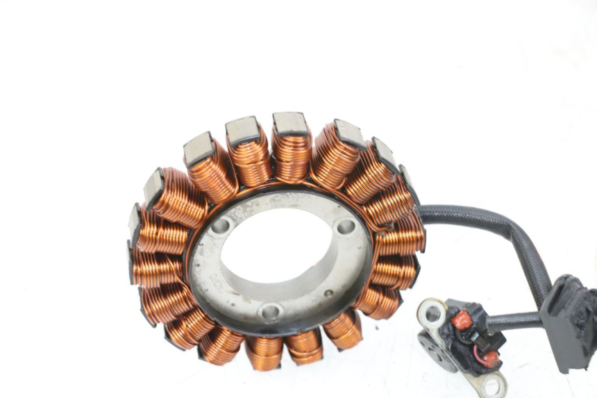 photo de STATOR SUZUKI GSX F GSXF 650 (2007 - 2015) - Technical close-up