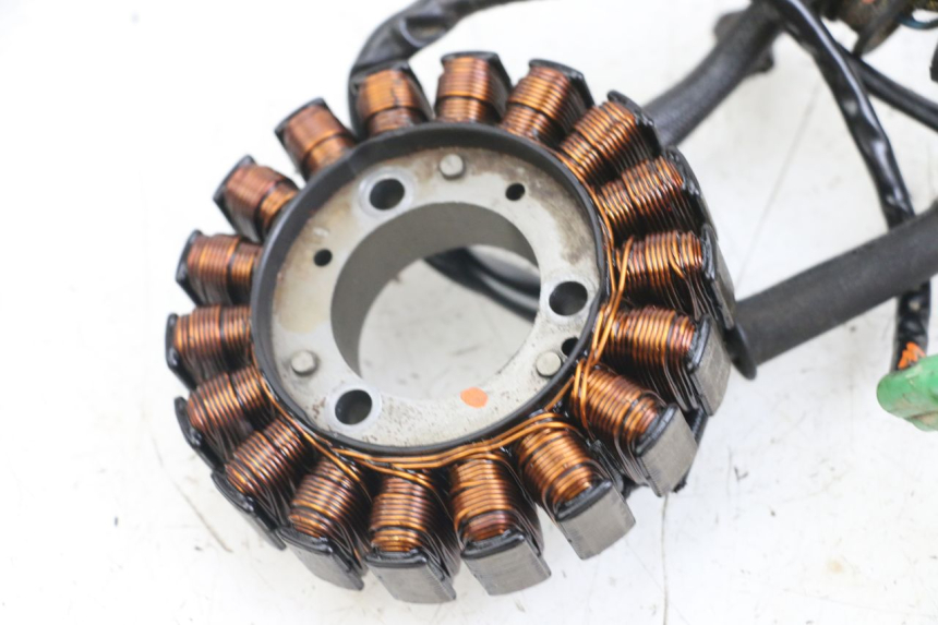 photo de STATOR HONDA TRX 300 (1988 - 2000) - Fixing points details
