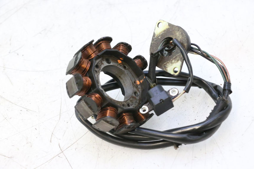 photo de STATOR YAMAHA WAVE RUNNER GP R 1200 (2000 - 2003) - Component detail