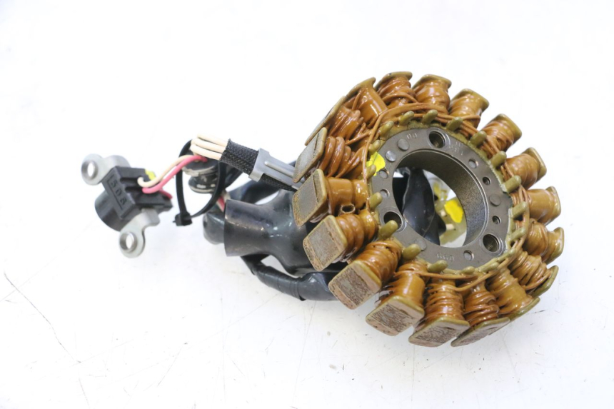 photo de STATOR YAMAHA XMAX X-MAX 125 (2006 - 2009) - Technical close-up