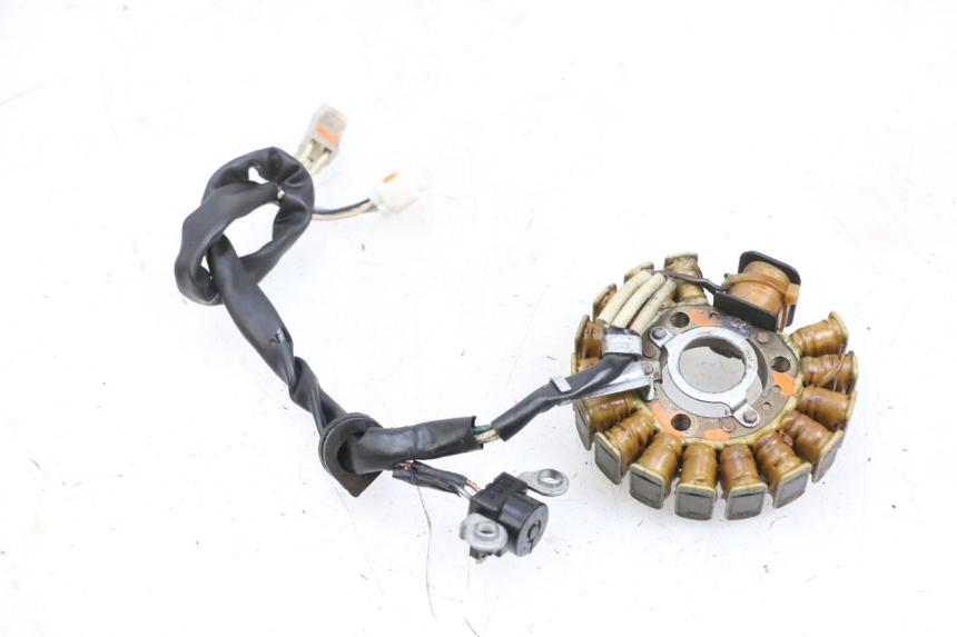 photo de STATOR YAMAHA YP MAJESTY 125 (2002 - 2006) - Main view