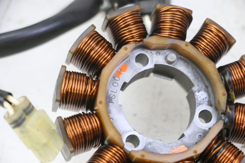 photo de STATOR YAMAHA YZ-F YZF 250 (2014 - 2018) - Additional view of the item